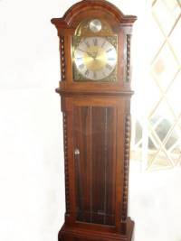 Rel�gio com pedestal